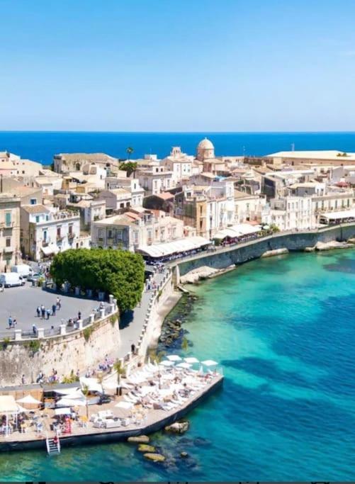 شقة Gioiello A Due Passi Da OrtigiaPrivate Parking سيراكوزا المظهر الخارجي الصورة